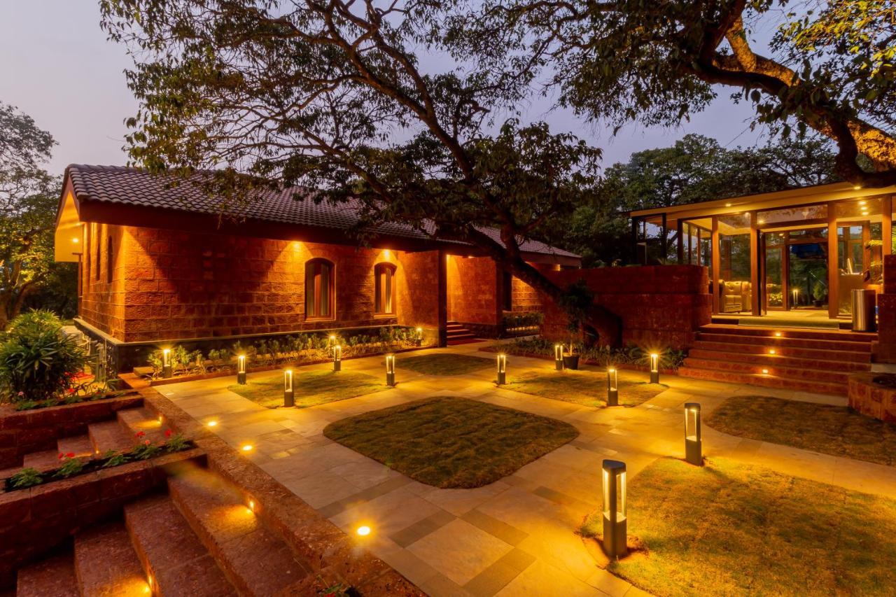 R R Heritage Resort Pure Vegetarian Mahābaleshwar Exterior foto